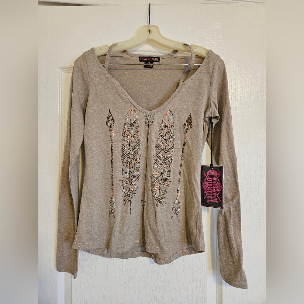 Rock & Roll Cowgirl Feather Print Long Sleeve Top
